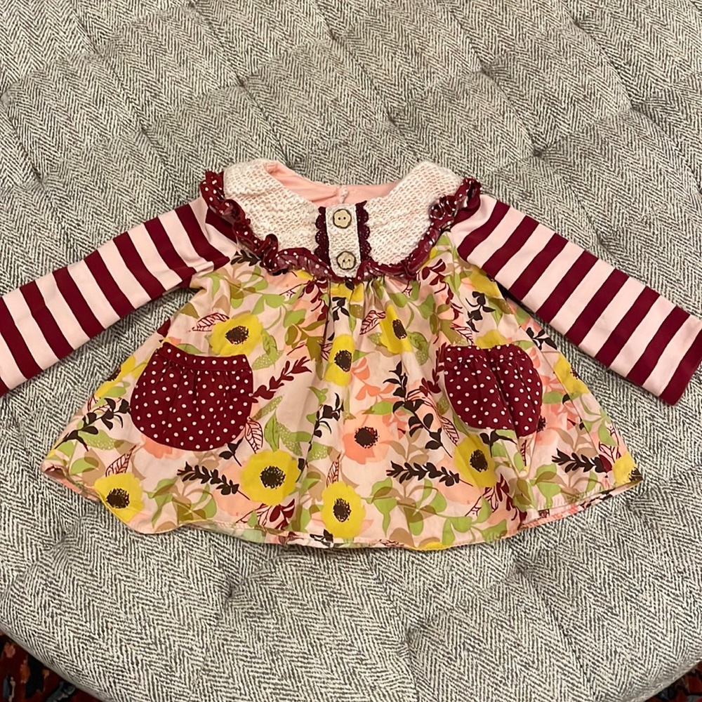 Cute Counting Daisies top size 12 mths